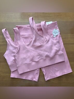 Aeropostale Pink Ribbed Matching Workout Set